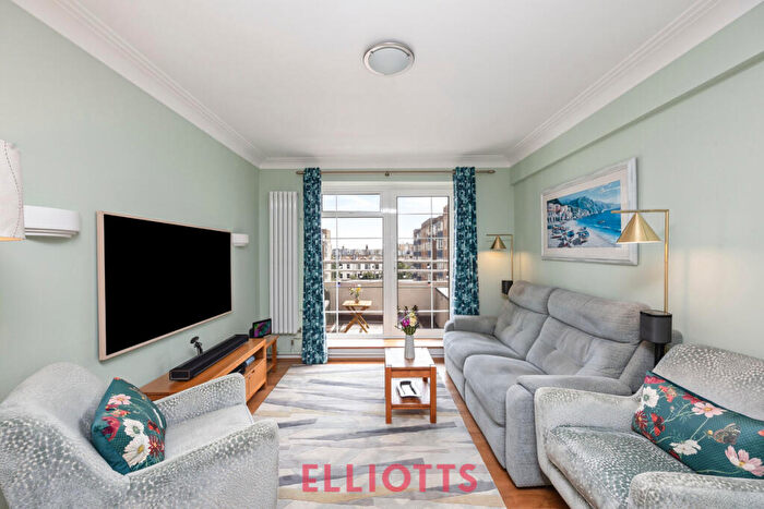 3 Bedroom Apartment For Sale In Wilbury Grange, Wilbury Road, Hove, BN3