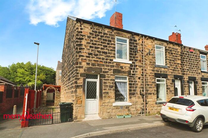 2 Bedroom End Of Terrace House To Rent In New Street, Great Houghton, Barnsley, S72