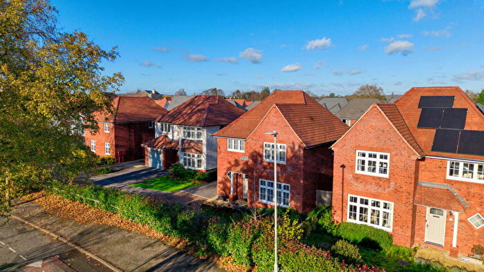 4 Bedroom Detached House For Sale In Wadley Close, Kingsholm, Gloucester, GL1