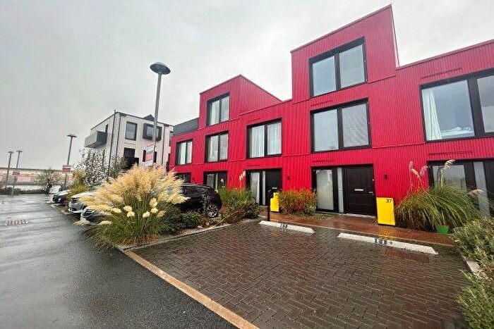 2 Bedroom Property To Rent In Redbridge Quay, Birkenhead, CH41