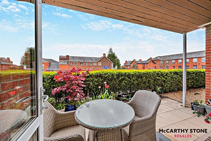 1 Bedroom Flat For Sale In Dukes Court, Bulford, Wellington, TA21