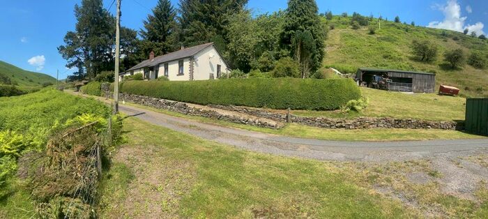 3 Bedroom Semi-Detached Bungalow For Sale In Abergavenny, Monmouthshire, NP7