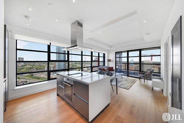 2 Bedroom Flat To Rent In Lookout Lane London, E14