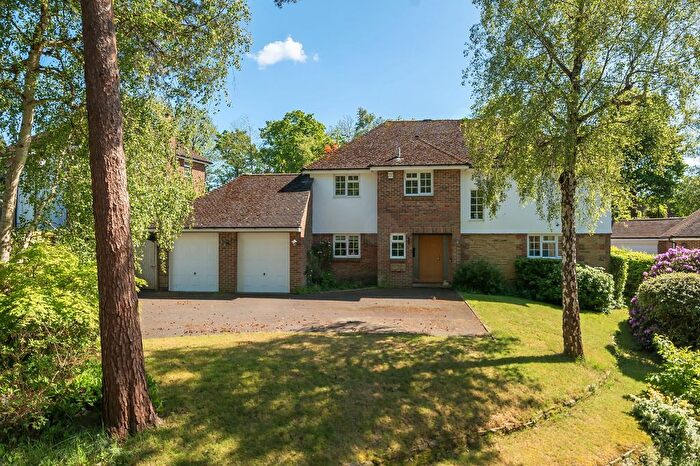4 Bedroom Detached House For Sale In Azalea Close, Storrington, RH20