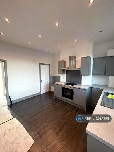 3 Bedroom Terraced House To Rent In Field Lane, Barnsley, S70