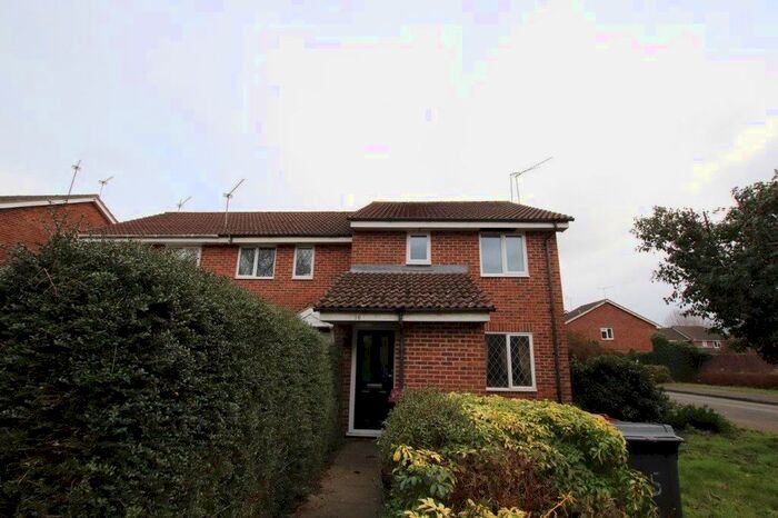 1 Bedroom Maisonette To Rent In The Willows, Caversham, Reading, RG4