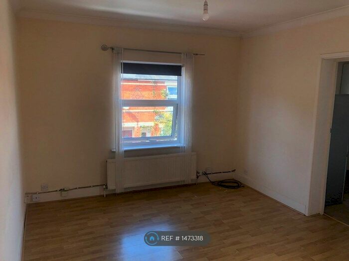 1 Bedroom Maisonette To Rent In Wilton Road, Reading, RG30