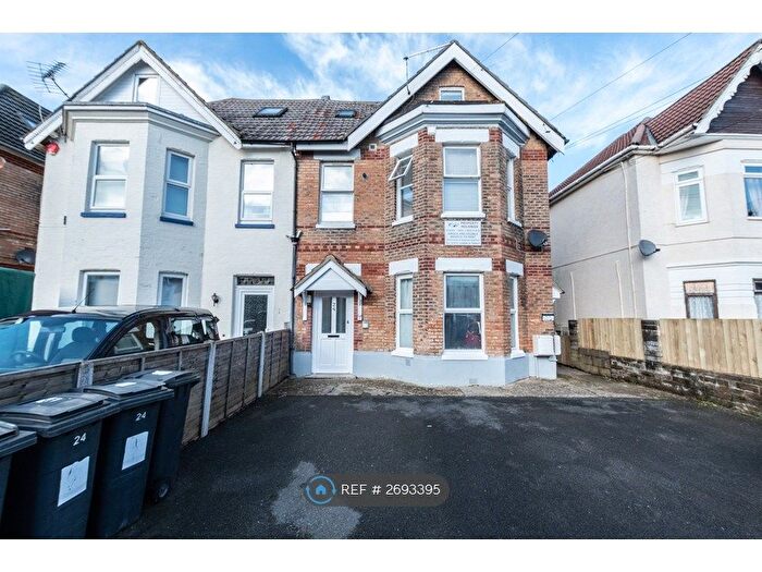 2 Bedroom Flat To Rent In Westby Road, Bournemouth, BH5