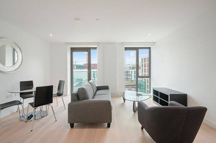 1 Bedroom Flat To Rent In Kelson House, Royal Wharf, E16