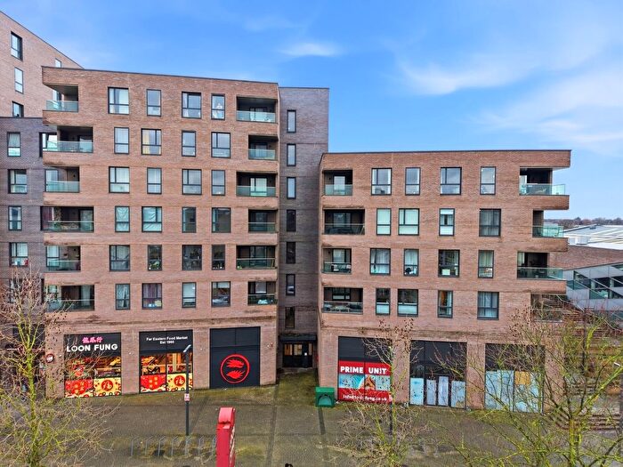 1 Bedroom Flat For Sale In Eastern Apartments, Colindale, NW9