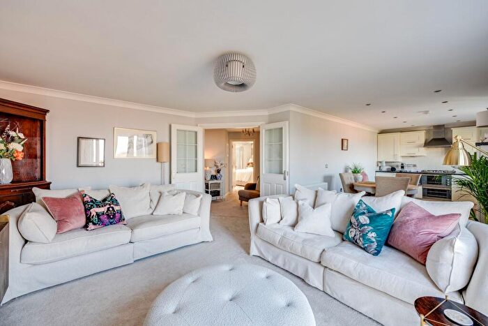 2 Bedroom Apartment For Sale In Llys Y Graig, Llys Y Graig, CH7