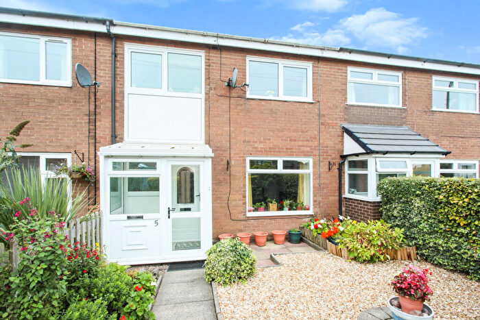 3 Bedroom House To Rent In Portland Walk; Macclesfield., SK11