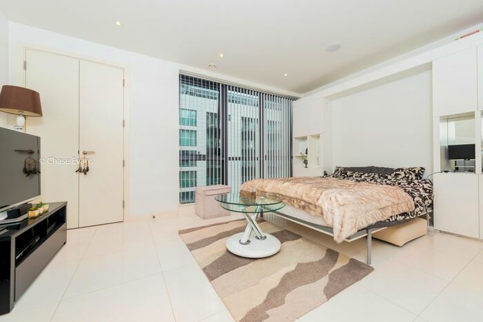 Studio To Rent In South Dockside, Baltimore Wharf, Canary Wharf, E14