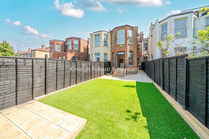 4 Bedroom Terraced House To Rent In Arcadian Gardens, London, N22