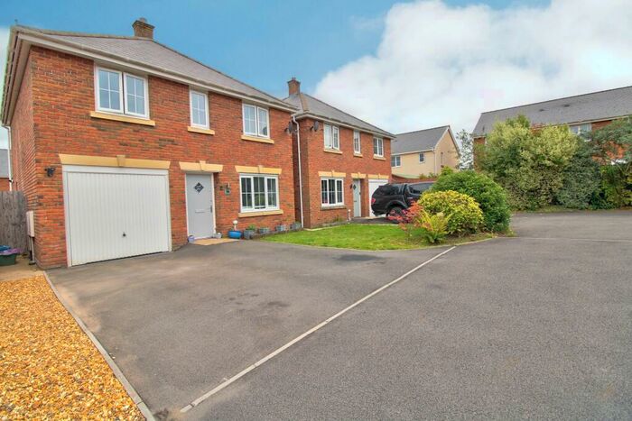 4 Bedroom Detached House For Sale In Punchbowl View, Abergavenny, NP7
