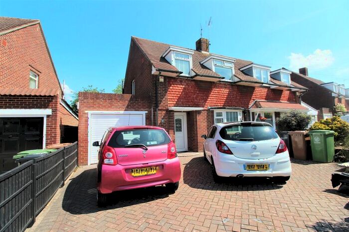3 Bedroom Semi-Detached House To Rent In Old Manor Way, Drayton, PO6