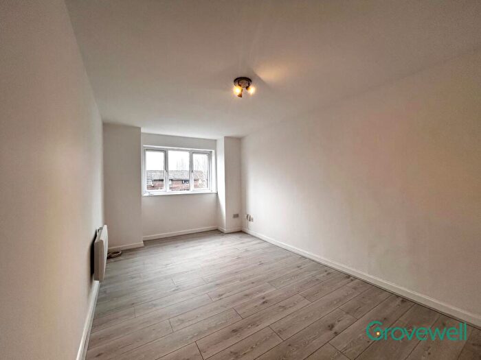 1 Bedroom Flat To Rent In Kendal Court, New Lane, Eccles, Manchester, M30