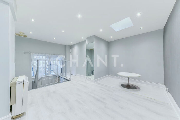 1 Bedroom Property To Rent In Caledonian Road, London, N1