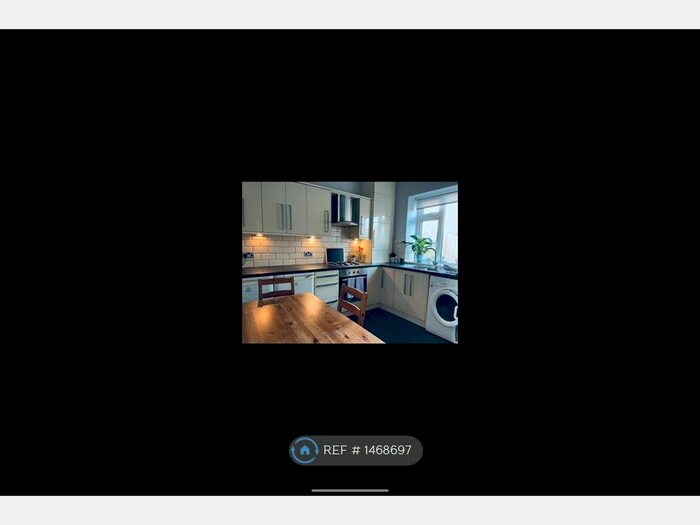 2 Bedroom Terraced House To Rent In High Street, Kippax, Leeds, LS25