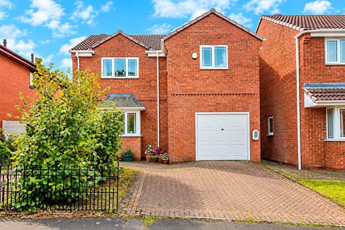 4 Bedroom Detached House For Sale In Trafalgar Close, Littleworth, Cannock, WS12