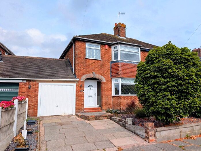 3 Bedroom Semi-detached House For Sale In Derek Drive, Stoke-On-Trent, Staffordshire, ST1