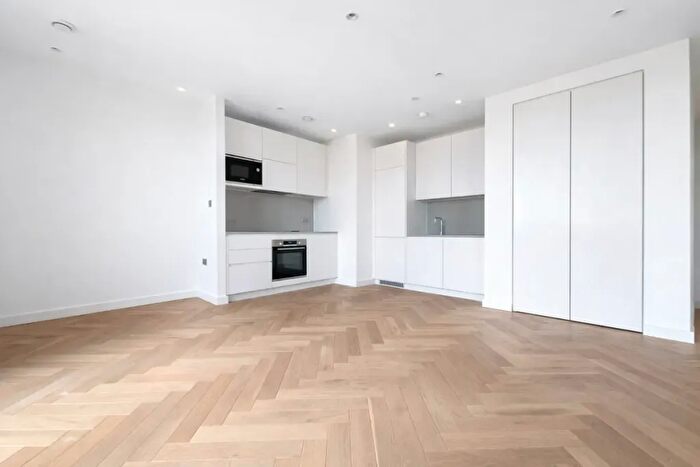 2 Bedroom Flat To Rent In Oberman Road, London, NW10