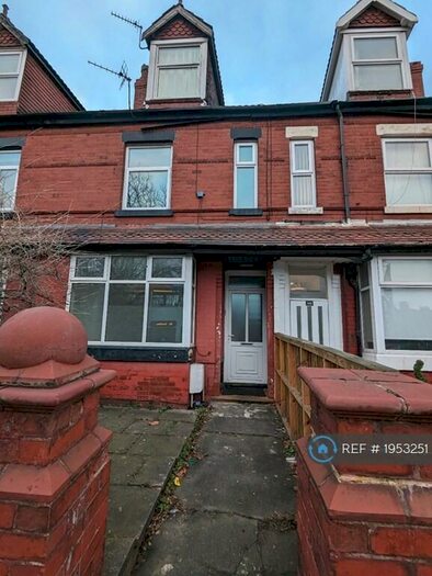 2 Bedroom Flat To Rent In Barlow Moor Road, Manchester, M21