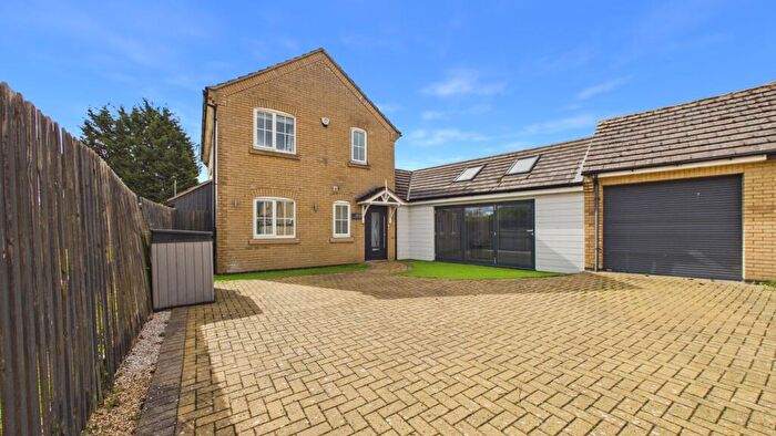3 Bedroom Detached House For Sale In Wisbech Road, Thorney, Peterborough, PE6