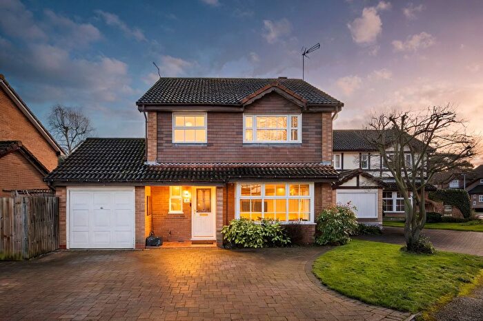 4 Bedroom Detached House For Sale In Crail Close, Wokingham, RG41