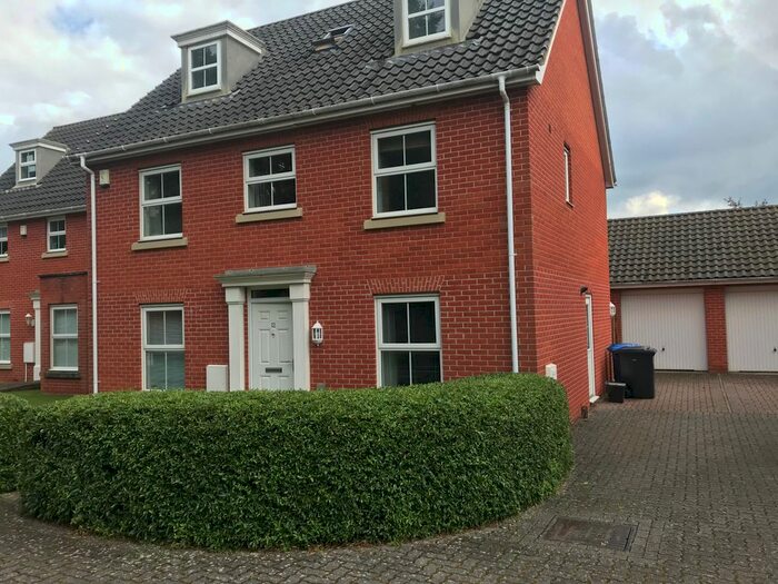 7 Bedroom Detached House To Rent In Earles Gardens, Norwich, NR4