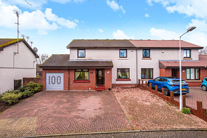 3 Bedroom Semi Detached House For Sale In The Henge, Glenrothes, KY7