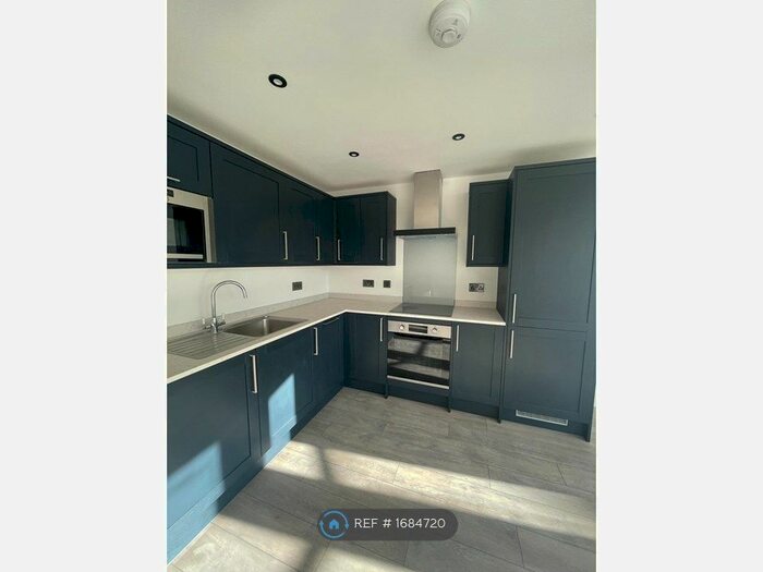 2 Bedroom Flat To Rent In Devonshire Road, Bristol, BS6