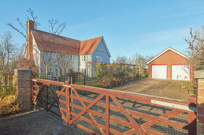 5 Bedroom Detached House For Sale In Wickhambrook, Suffolk, CB8