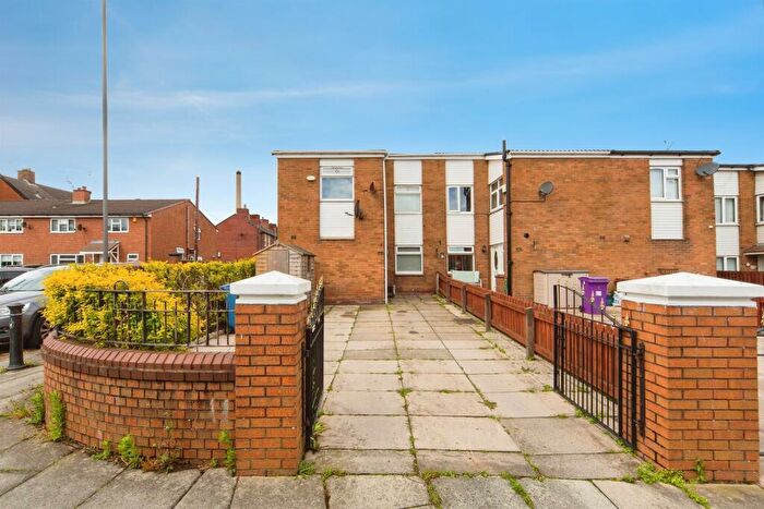 3 Bedroom End Of Terrace House For Sale In Rocastle Close, Liverpool, L6