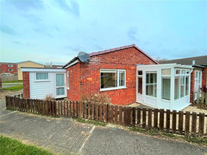 2 Bedroom Bungalow To Rent In Lon Ceirios, Trehafren, Newtown, Powys, SY16