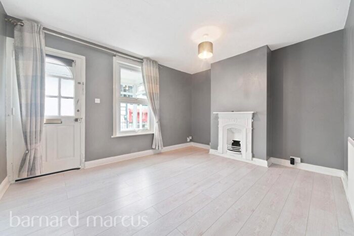 2 Bedroom House To Rent In Chessington Road, Ewell, Epsom, KT19