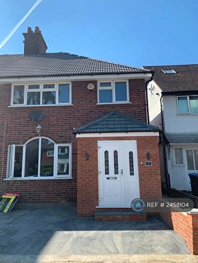 4 Bedroom Semi-Detached House To Rent In Neeld Crescent, Wembley, HA9