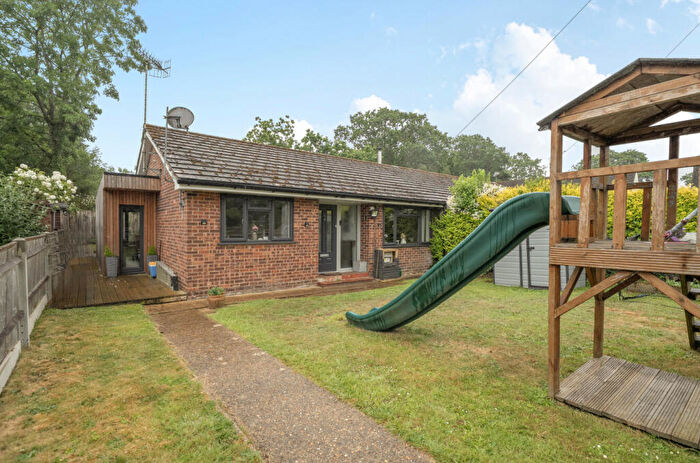4 Bedroom Bungalow For Sale In Carters Close, Hale, Fordingbridge, Hampshire, SP6