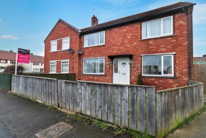 3 Bedroom Semi-Detached House For Sale In Marsh House Avenue, Billingham, TS23