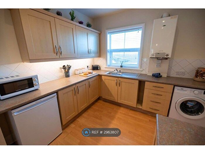 1 Bedroom Flat To Rent In Paddock Court, Great Yarmouth, NR30