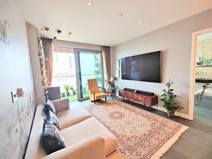 2 Bedroom Flat To Rent In Building, Cutter Lane, London, SE10