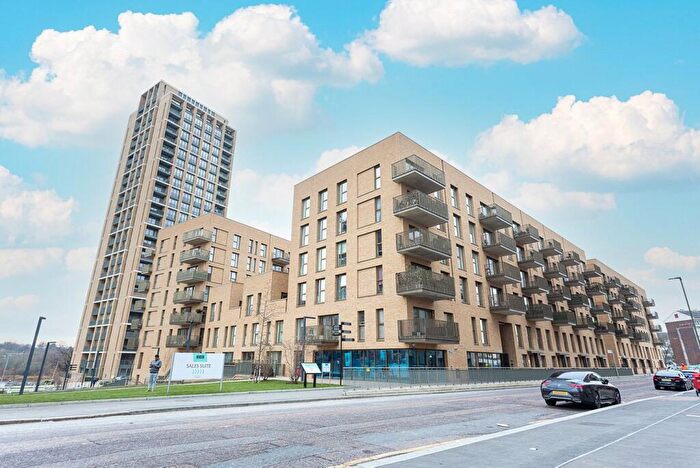 1 Bedroom Apartment For Sale In Beech Apartments, Hendon Waterside, NW9