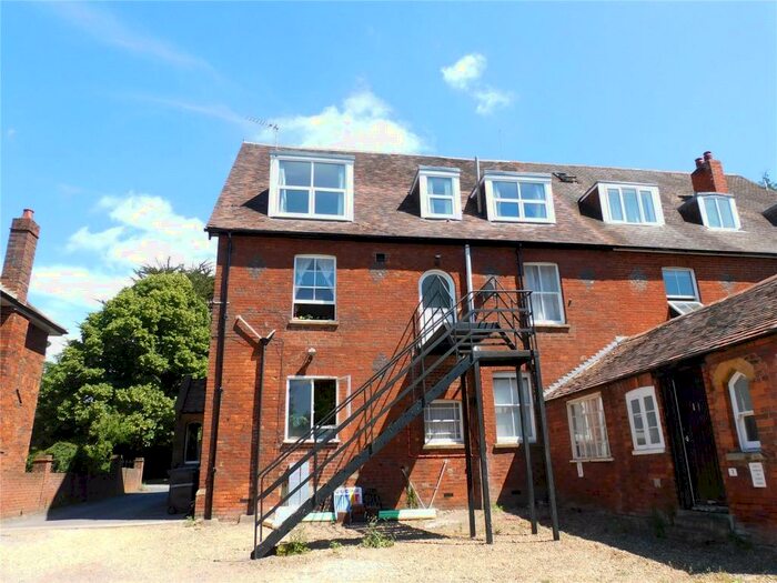 3 Bedroom Apartment To Rent In The Park, Yeovil, Somerset, BA20