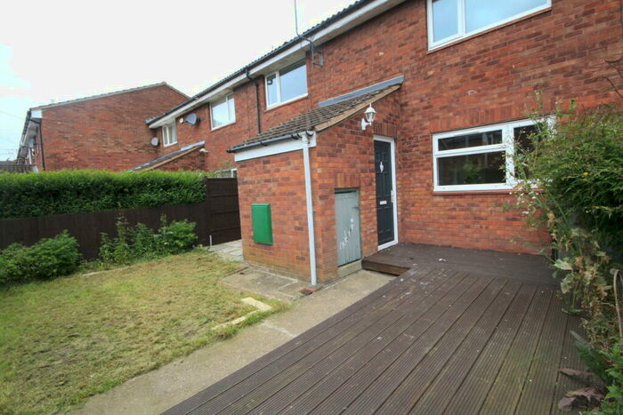 2 Bedroom Terraced House To Rent In Curlew Close, Bransholme, Hull, HU7