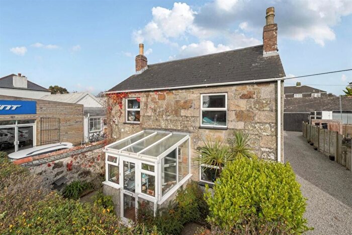 4 Bedroom Detached House For Sale In Helston, Stone Fronted Detached Home, TR13