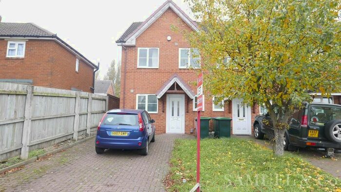 3 Bedroom End Of Terrace House To Rent In Huntingdon Road, West Bromwich, B71