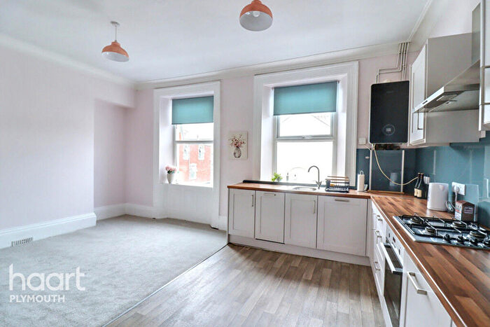 2 Bedroom Maisonette To Rent In Molesworth Road, Plymouth, PL1