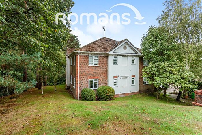 1 Bedroom Flat To Rent In Fairway Heights, Camberley, GU15
