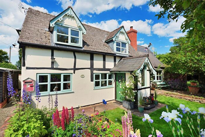 3 Bedroom Cottage For Sale In Shelwick Green, Hereford, HR1