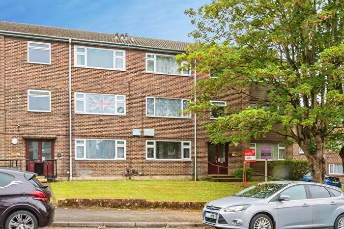 1 Bedroom Flat For Sale In Radstock Road, Southampton, SO19